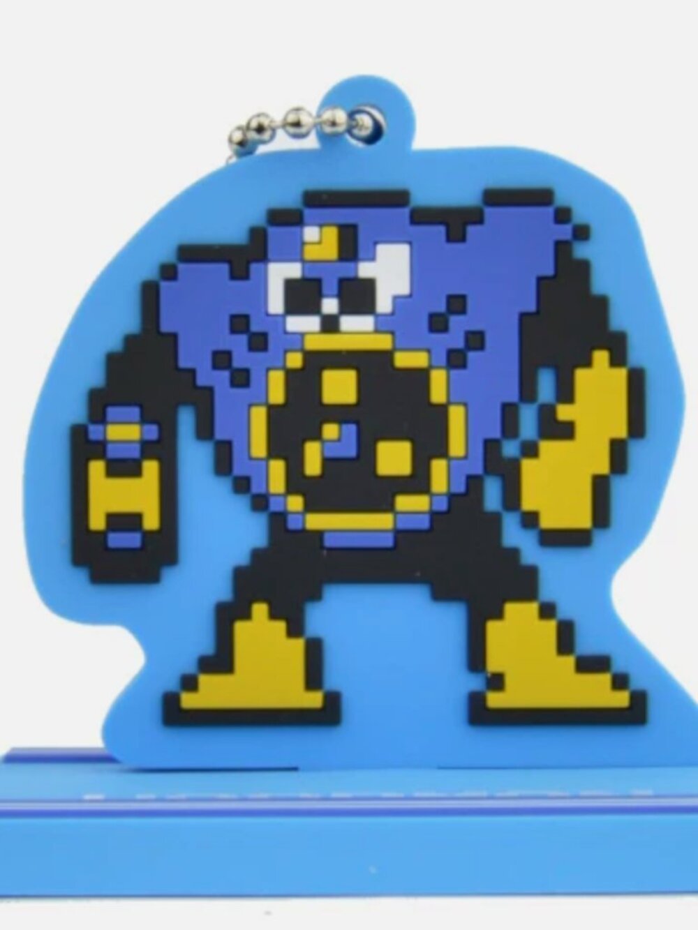 Capcom Mega Man Rubber Airman Strap 2-Inch Keychain - Picture 2 of 5